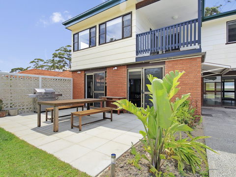 Sputnik Beach House - Holiday Jervis Bay 0