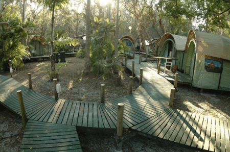 The Arts Factory Backpackers Lodge - Holiday Jervis Bay