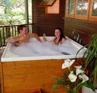 Yallingup Lodge Spa Retreat - Holiday Jervis Bay