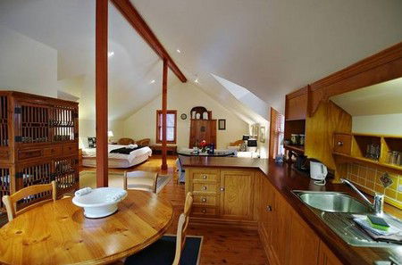 The Mews Studio Apartments - Holiday Jervis Bay 1
