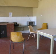 Lake View Broken Hill Caravan Park - Holiday Jervis Bay