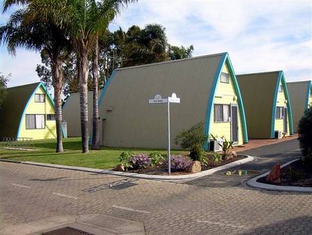 Bunbury Village - Holiday Jervis Bay 1