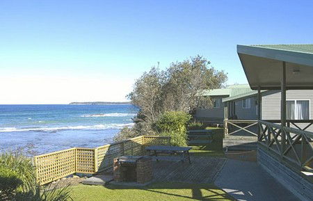 Berrara Beach Holiday Chalets - Holiday Jervis Bay 0