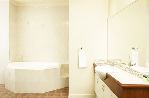 Bayswater Hotel - Holiday Jervis Bay 1