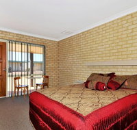 Drakesbrook Hotel Motel