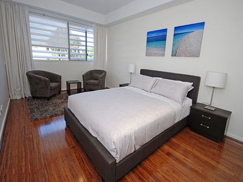 Gallery Suites - Holiday Jervis Bay 3