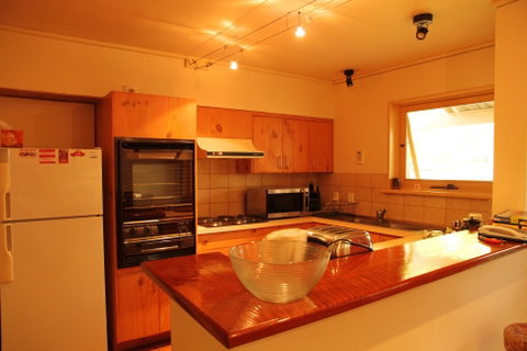 Adelaide Serviced Apartments - William Townhouse - Holiday Jervis Bay 1