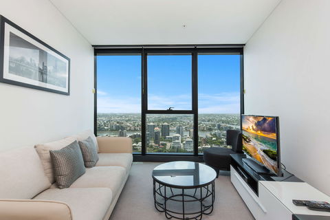 Arise Brisbane Skytower - Holiday Jervis Bay 2