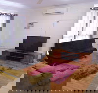 East Arnhem Real Estate - 6A Isal - Holiday Jervis Bay