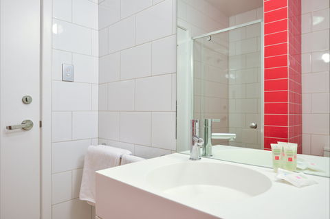 Ibis Styles Kalgoorlie - Holiday Jervis Bay 2