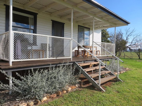 Killcare Cottage - Holiday Jervis Bay 0
