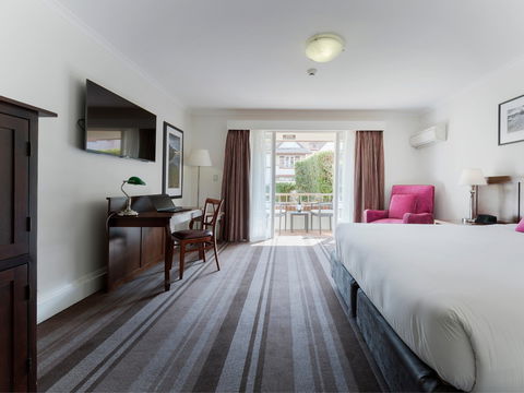 Mercure Canberra - Holiday Jervis Bay 2