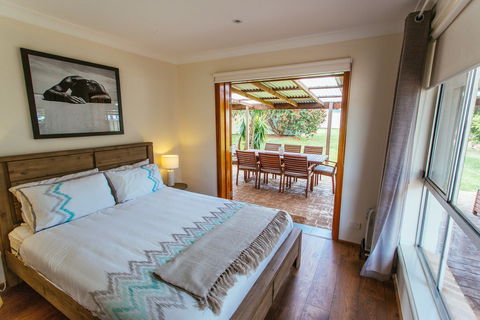 Sunbaker Beach House - Holiday Jervis Bay 2