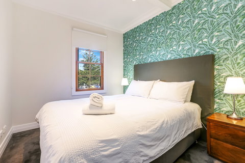 Bellevue Accommodation (The Bellevue Kiama) - Holiday Jervis Bay 2