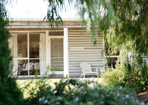 Driftwood House - Robe Retreats - Holiday Jervis Bay 0