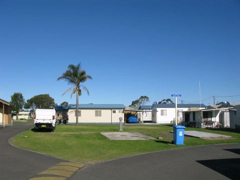 Lake Windemere Caravan Park - Holiday Jervis Bay 1