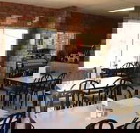 Mataranka Roadhouse and Cabins - Holiday Jervis Bay