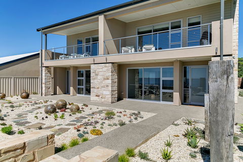 The Jetty, Port Willunga - Holiday Jervis Bay 1