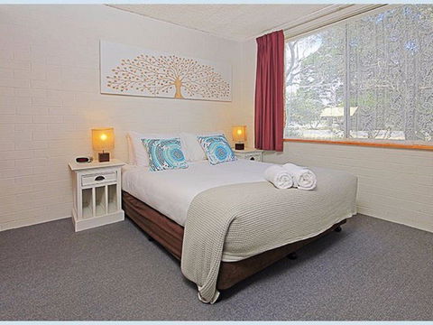 The Lodge Broulee - Holiday Jervis Bay 0