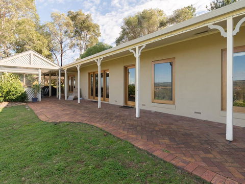 131 - Heart Of The Vale - Holiday Jervis Bay 1