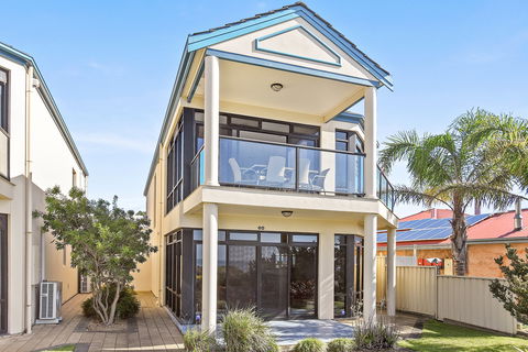 63 Franklin Parade - Holiday Jervis Bay 1