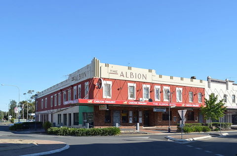 Albion Hotel Cootamundra - Holiday Jervis Bay 0