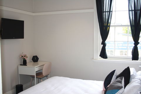 Annandale Hotel - Holiday Jervis Bay 2