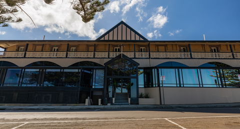 Aurora Ozone Hotel - Holiday Jervis Bay 2
