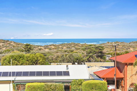 Breezes - Underwood Avenue Goolwa Beach - Holiday Jervis Bay 1