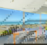 Chiton on the Rocks - Breathtaking Panoramic Coastal Views - Holiday Jervis Bay