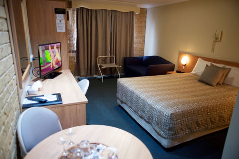 Forest Lodge Motor Inn And Restaurant - Holiday Jervis Bay 2