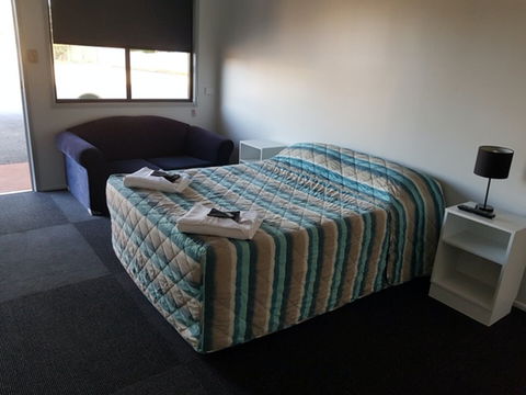 Lamington Hotel Motel - Holiday Jervis Bay 2