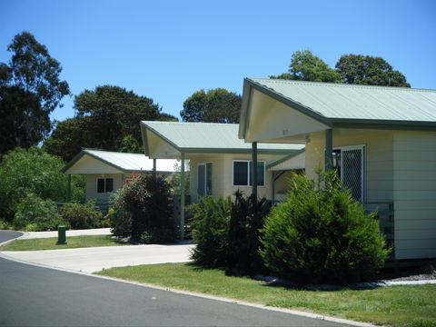 Peppertree Cabins Kingaroy - Holiday Jervis Bay 0
