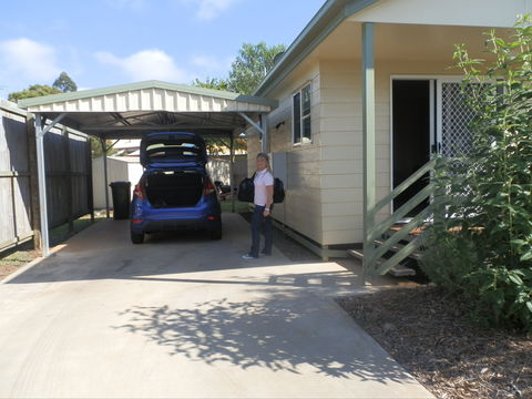 Peppertree Cabins Kingaroy - Holiday Jervis Bay 2