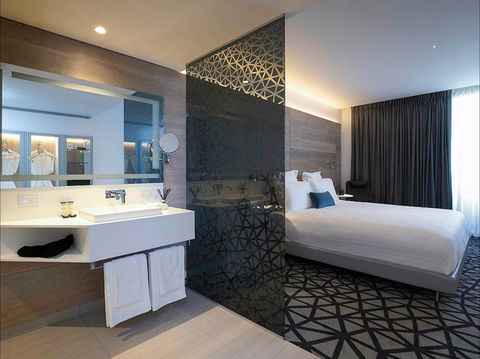 Pullman Sydney Airport - Holiday Jervis Bay 1