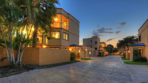 The Grange Resort Hervey Bay - Holiday Jervis Bay 1