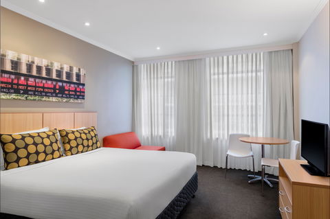 Travelodge Hotel Sydney Martin Place - Holiday Jervis Bay 0