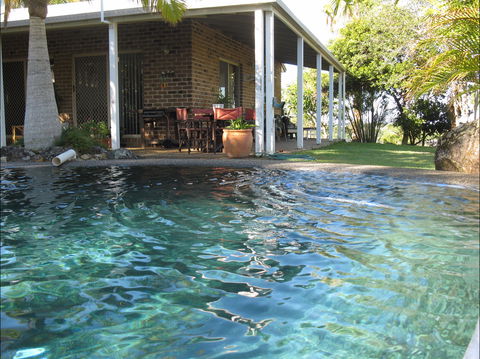 Twin Figs Country Retreat - Holiday Jervis Bay 1