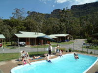 Halls Gap Log Cabins - Holiday Jervis Bay 3