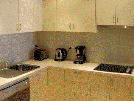 Aztra Gladstone Business Apartments - Holiday Jervis Bay 2