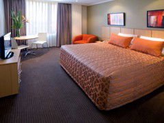 Travelodge Bankstown - Holiday Jervis Bay 1