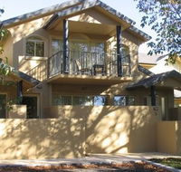 Falls Mountain Retreat - Holiday Jervis Bay