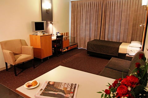 Metro Hotel Ipswich International - Holiday Jervis Bay 4