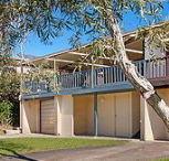 Andy's  Clarkes - Holiday Jervis Bay