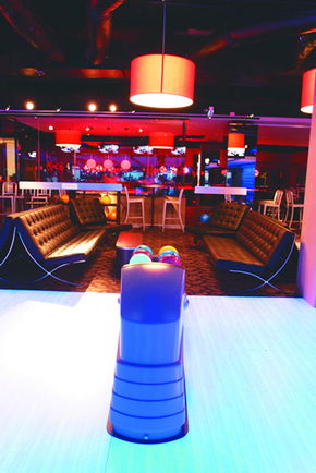 Strike Bowling Bar - King Street Wharf - Holiday Jervis Bay 3