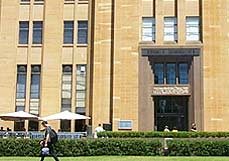 Museum Of Contemporary Art - Holiday Jervis Bay 1