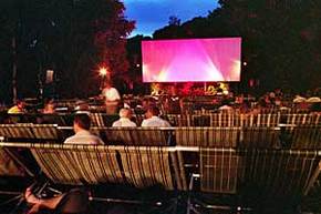 Deckchair Cinema - Holiday Jervis Bay 2