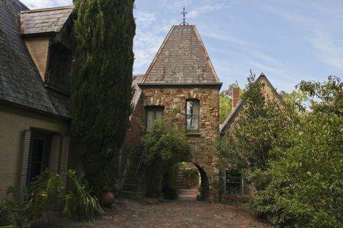 Montsalvat - Holiday Jervis Bay 2