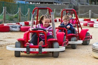 The Zone Family Entertainment Complex - Holiday Jervis Bay 8