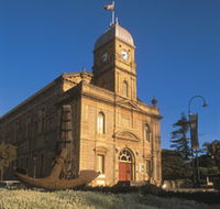 The Albany Town Hall - Holiday Jervis Bay